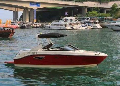 Sea Ray SLX-W 230