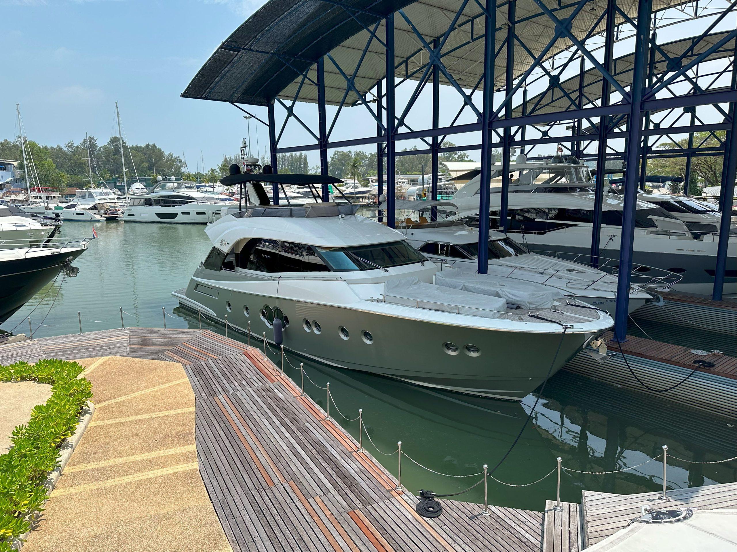 Monte Carlo Yachts MCY70