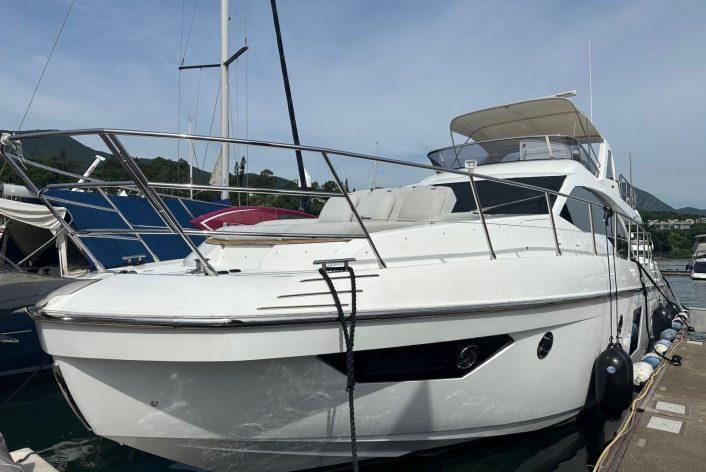 Azimut 55