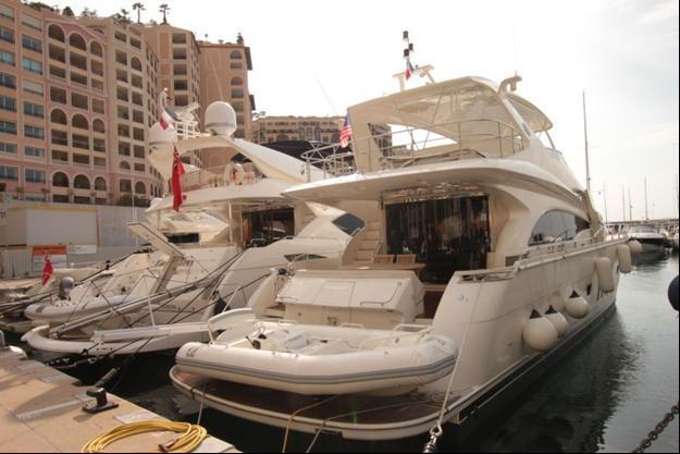 Marquis 690 FLY