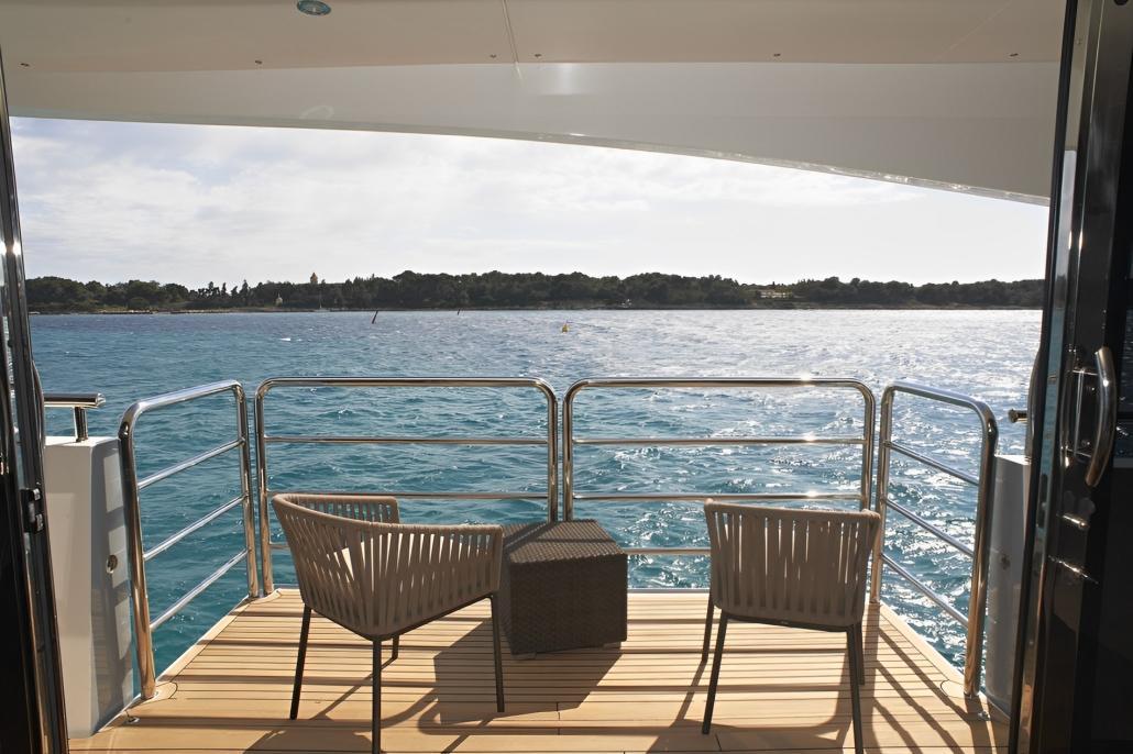 Photo 32