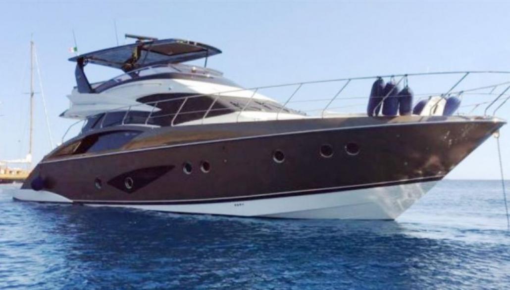 Marquis 630 Sport Yacht
