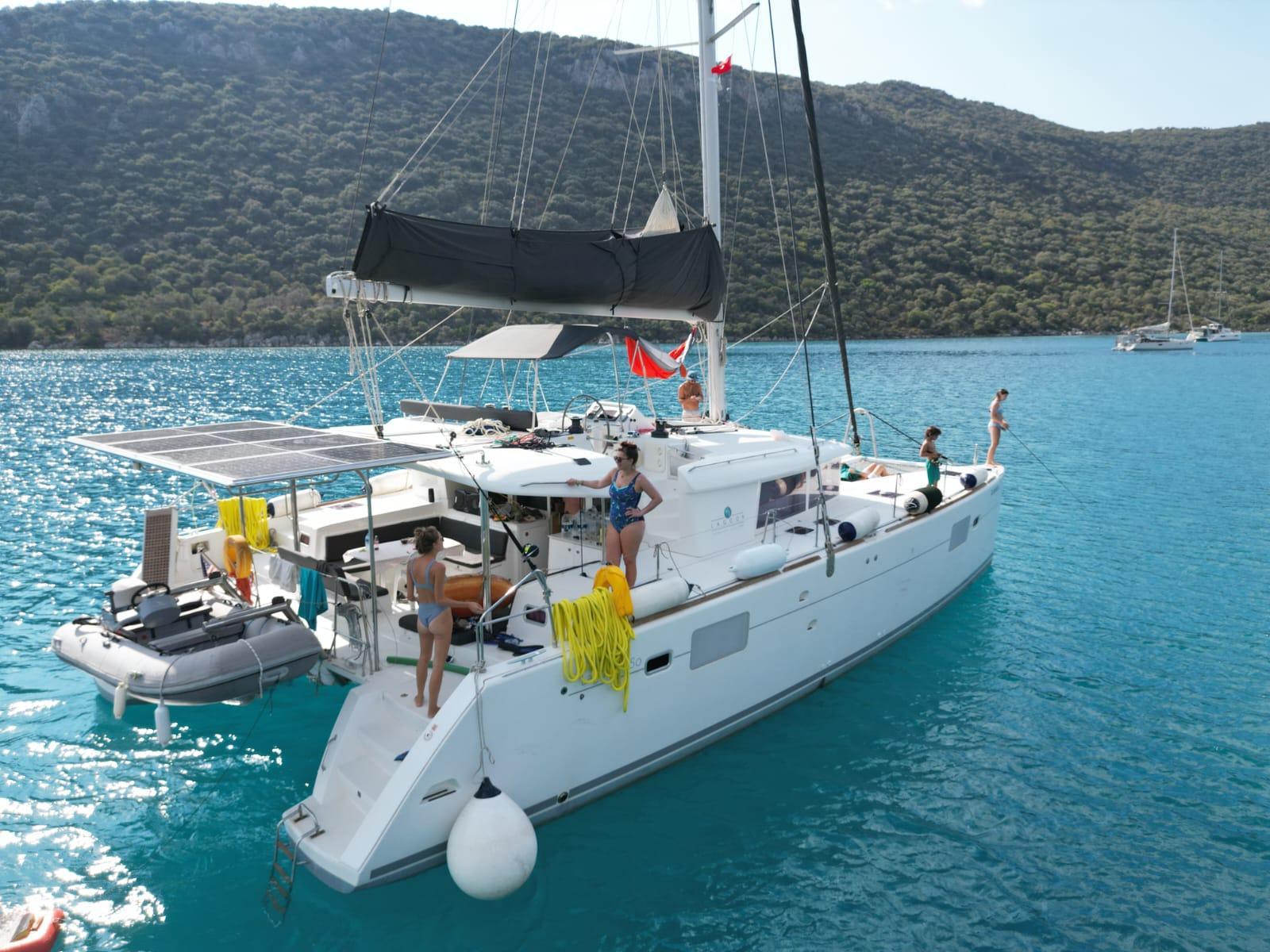 Lagoon 450