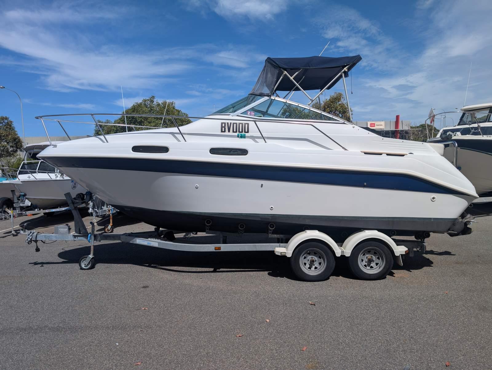 Sea Ray 230 Sundancer