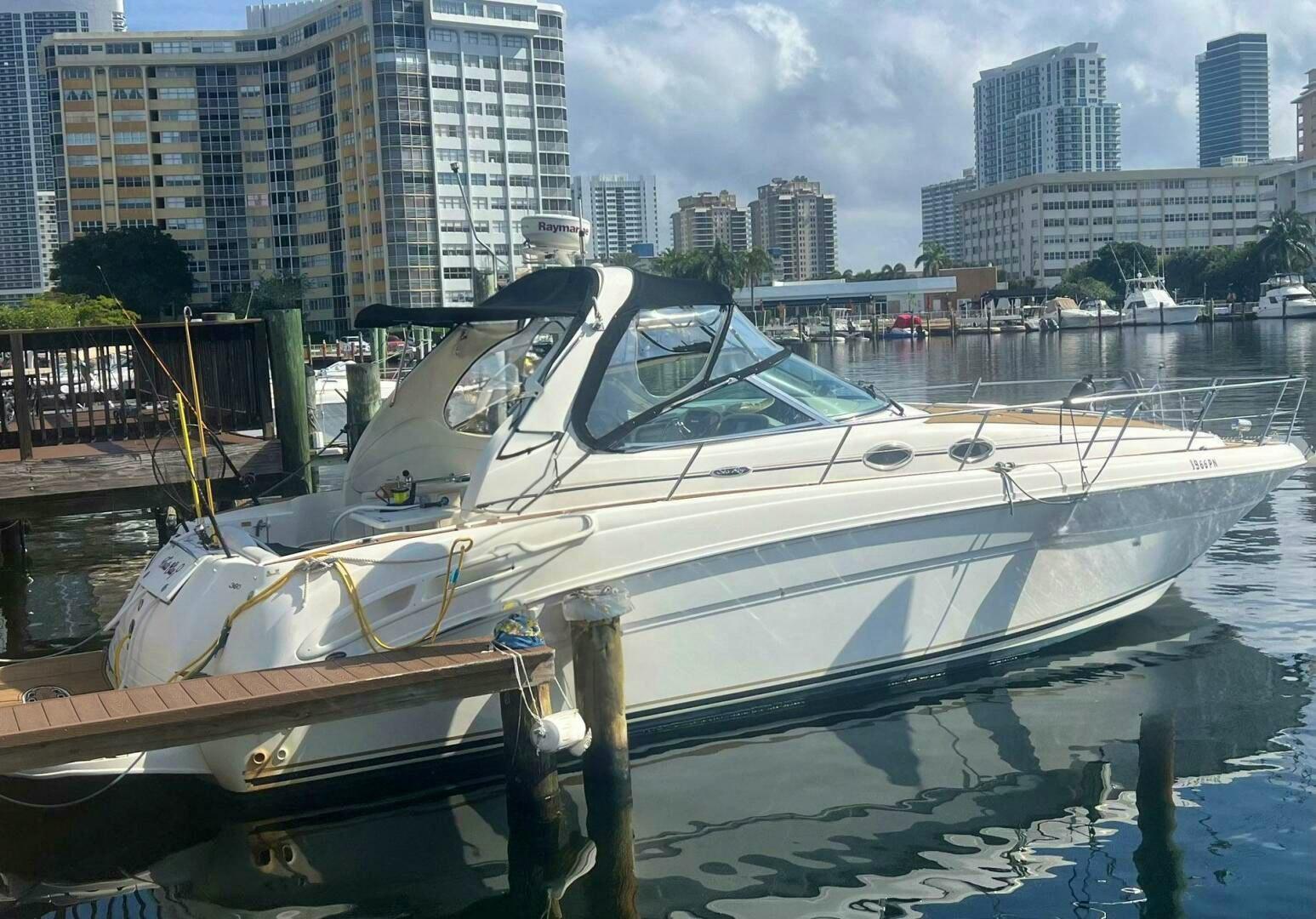 Sea Ray 360 Sundancer