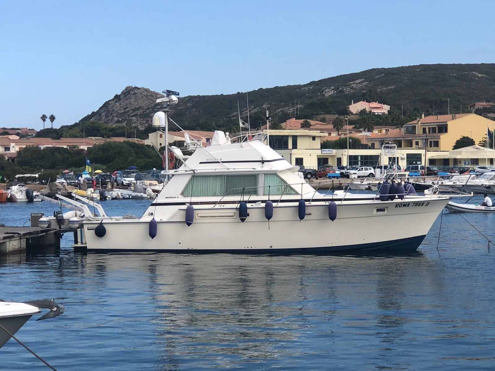 Bertram Yacht 42' Convertible