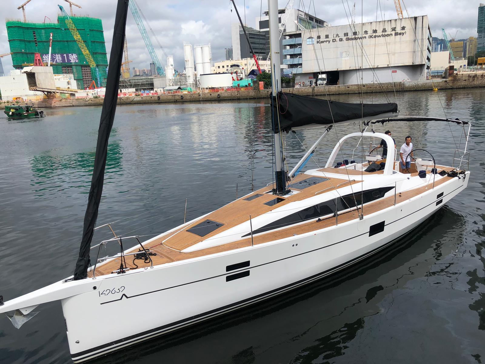 Azuree 41