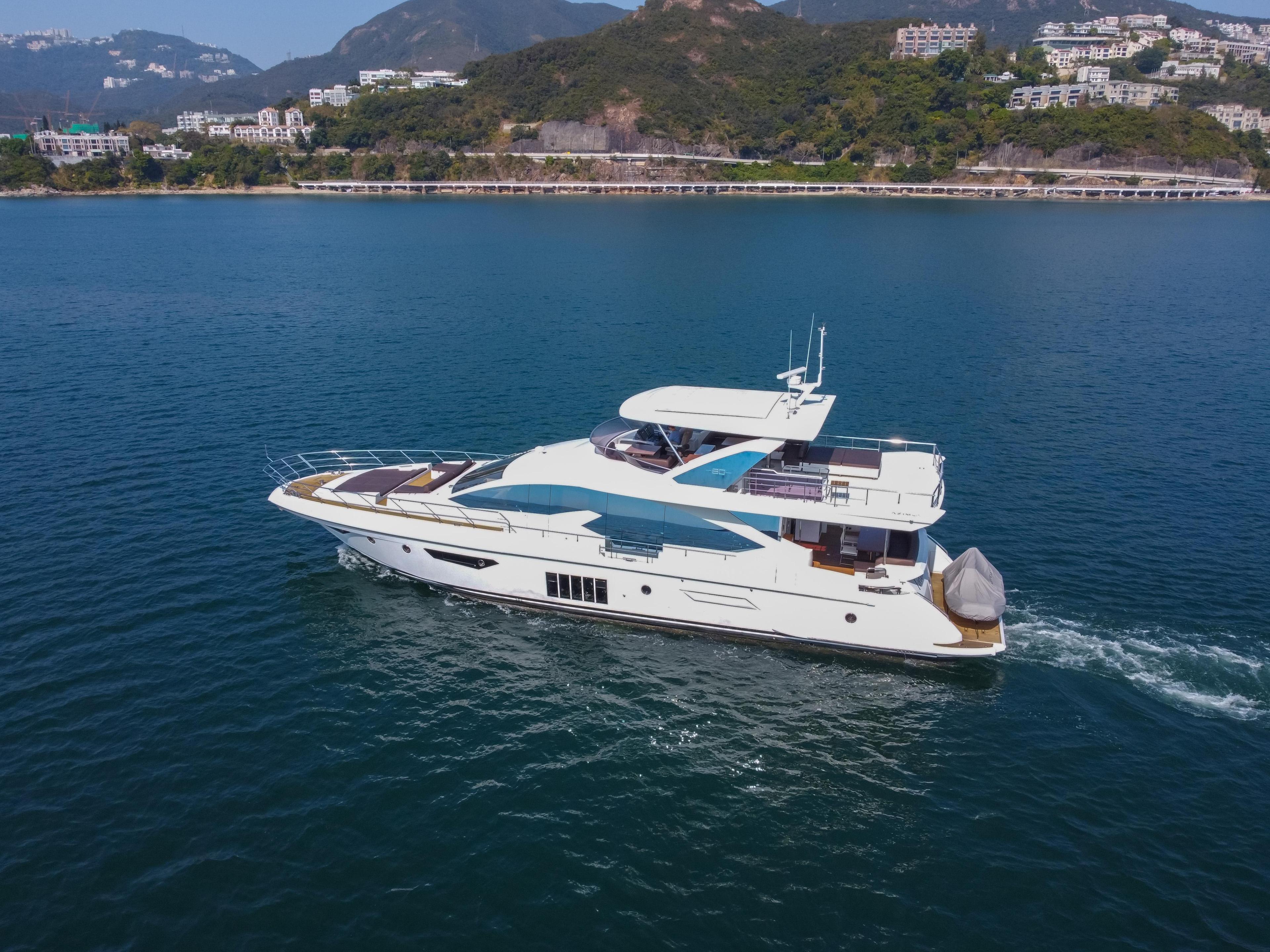 Azimut 80