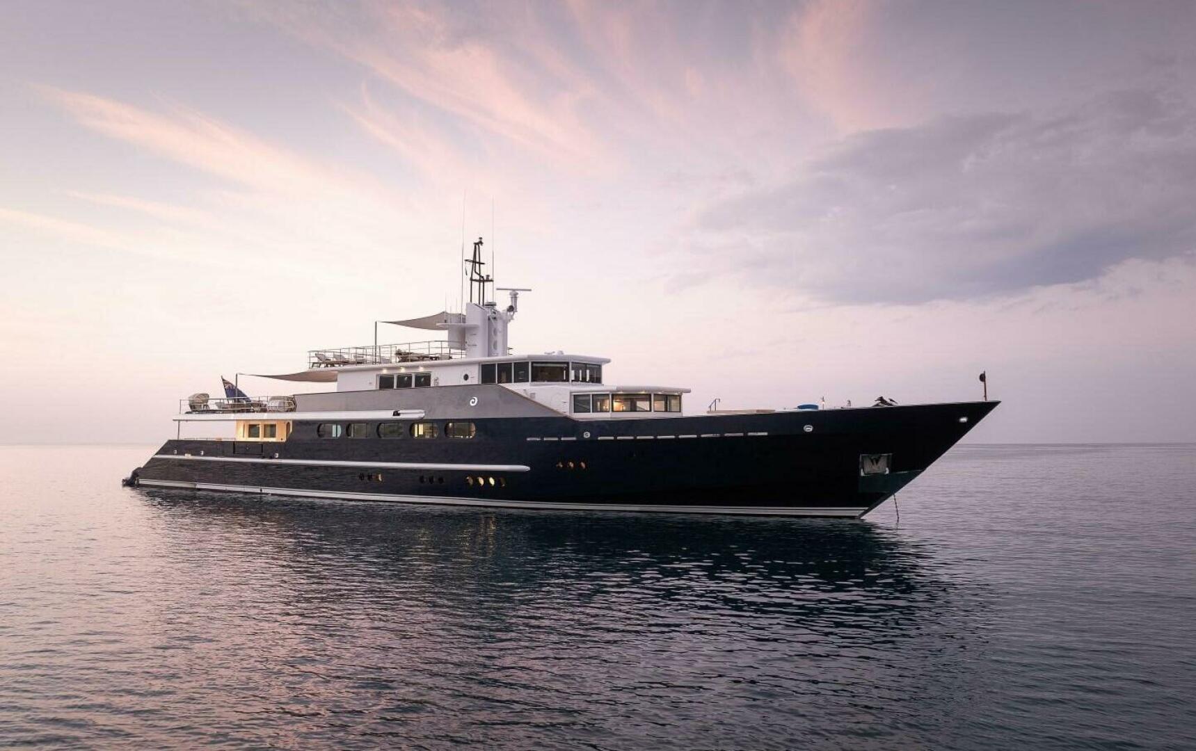 Feadship KORU