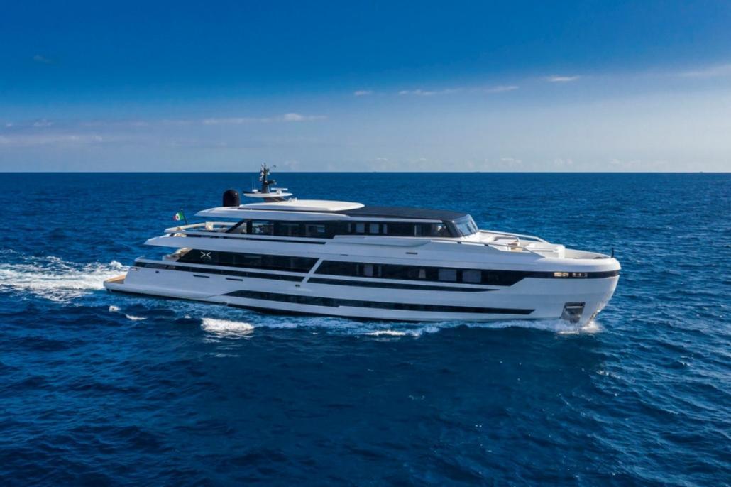 ISA Yachts Extra 130 Alloy