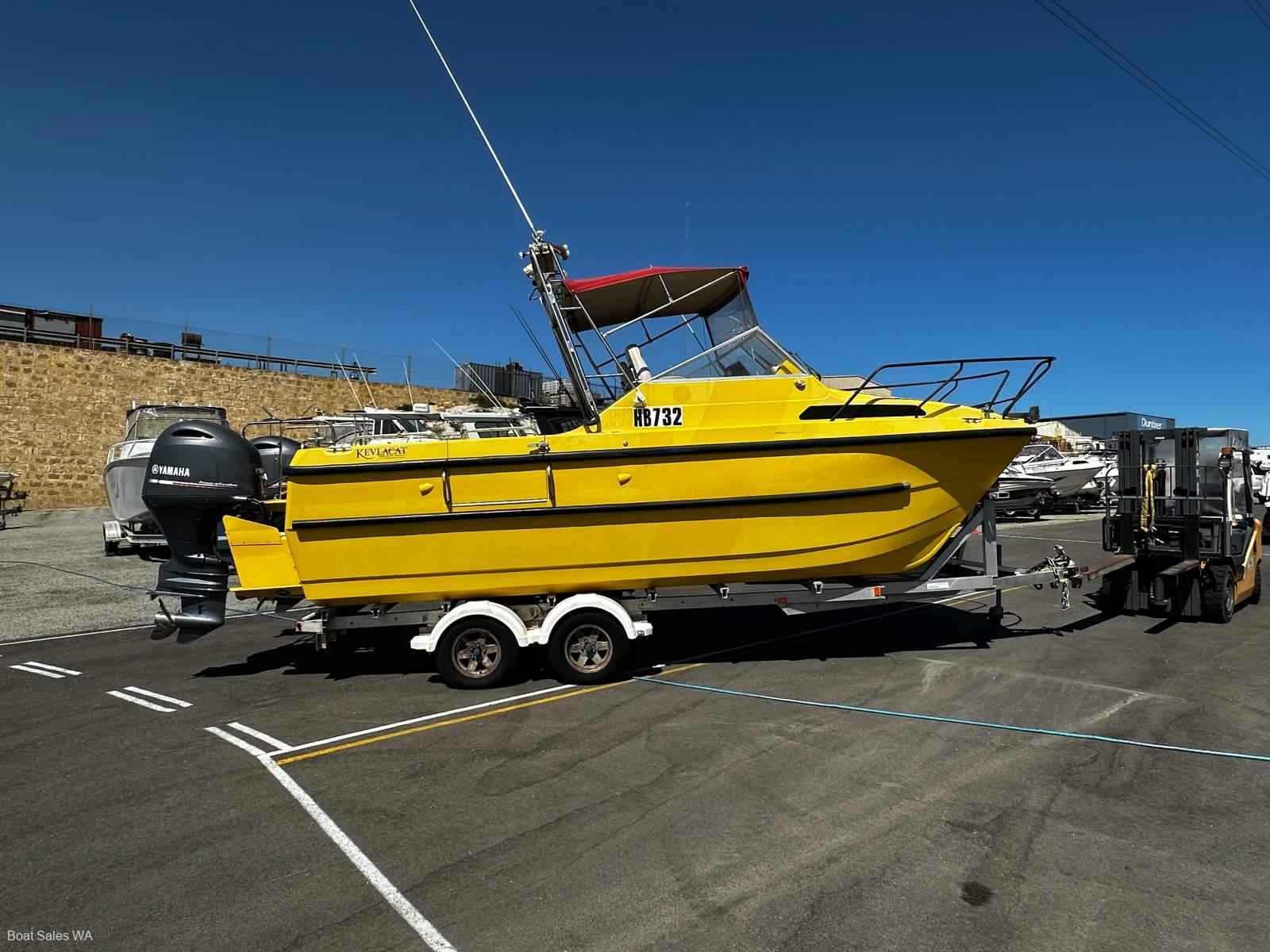 Kevlacat 2400 Offshore