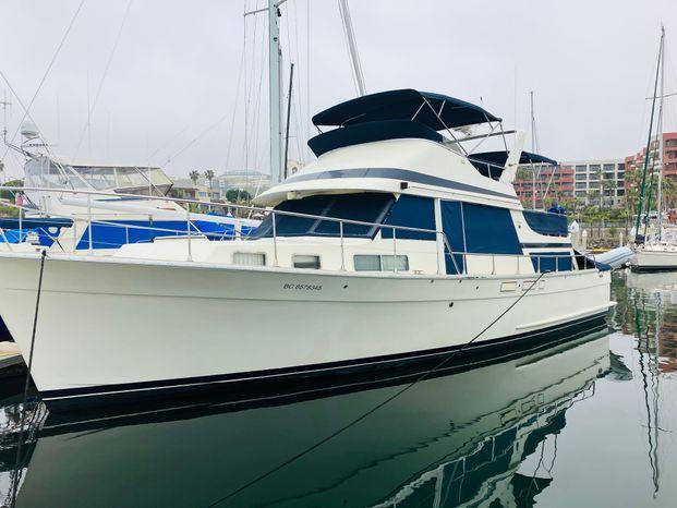 Tollycraft 48 Cockpit Motor Yacht