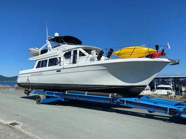 Navigator 5700 Rival