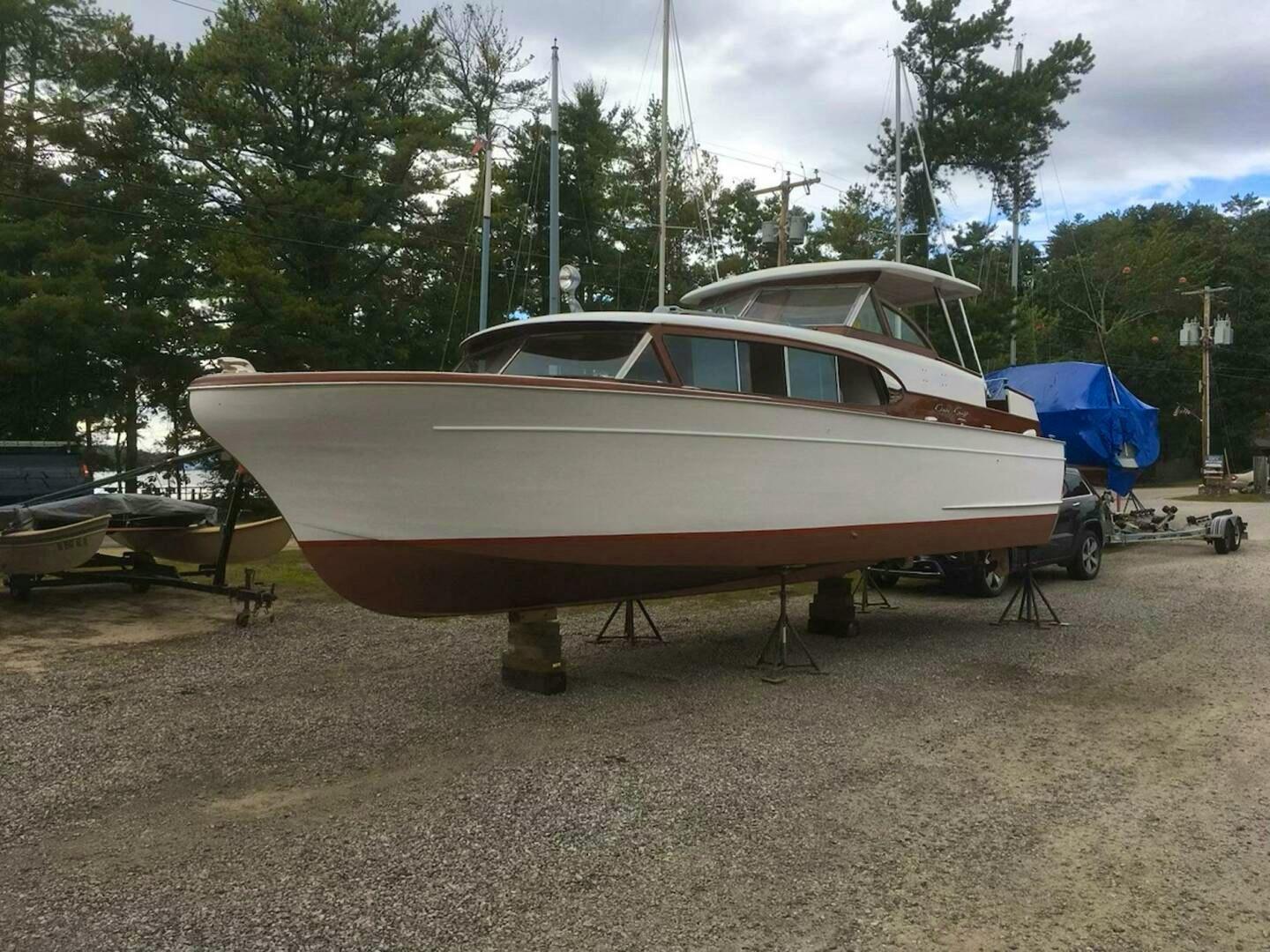 Chris-Craft Capitan