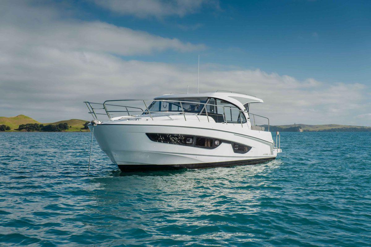 Beneteau Antares 11