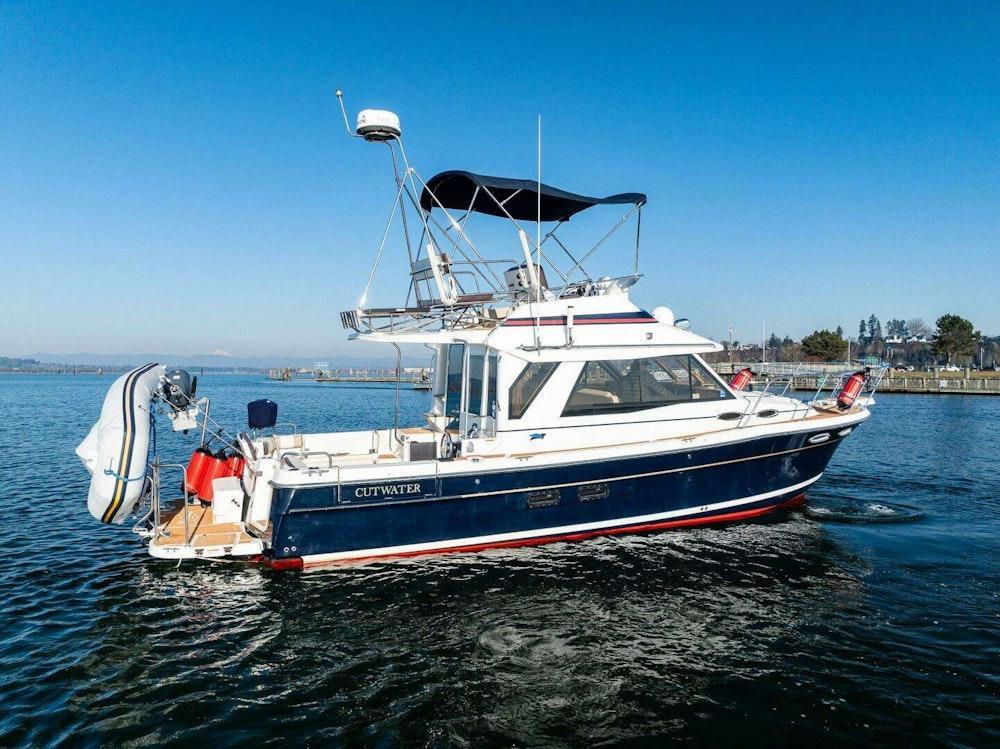 Cutwater 32CB