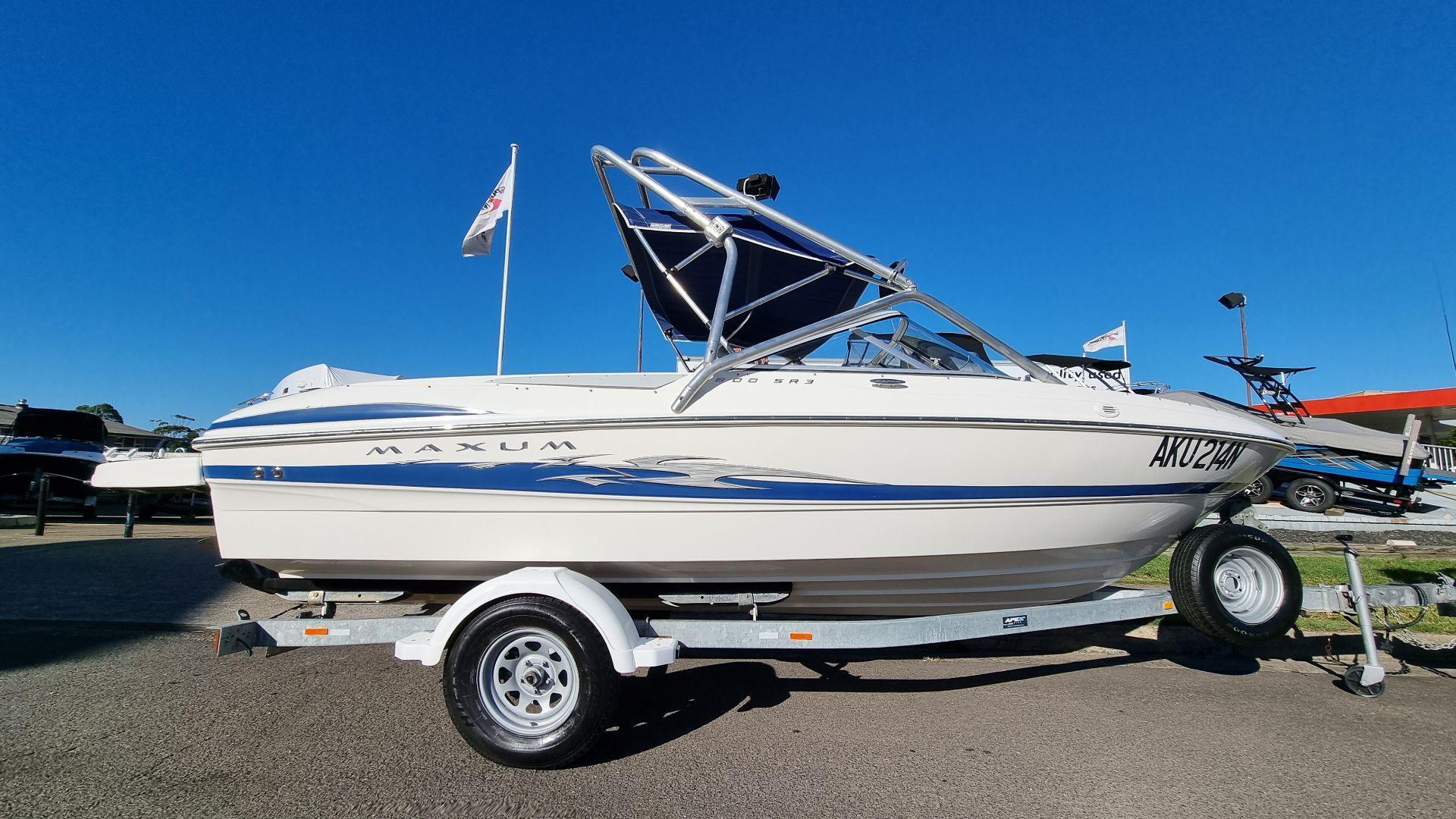 Maxum 1800 SR3