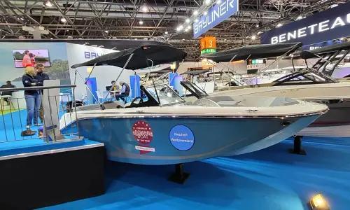 Bayliner Element M19