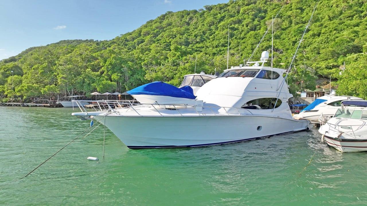 Hatteras 68 Convertible for sale
