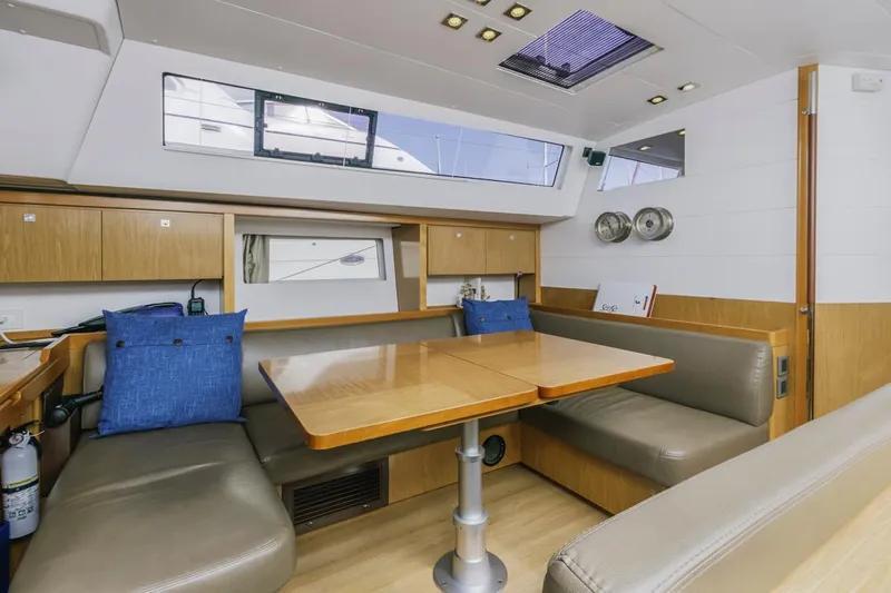 Thumbnail 29 - Beneteau Sense 50