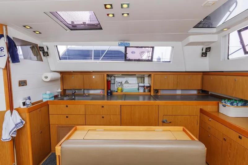 Thumbnail 31 - Beneteau Sense 50