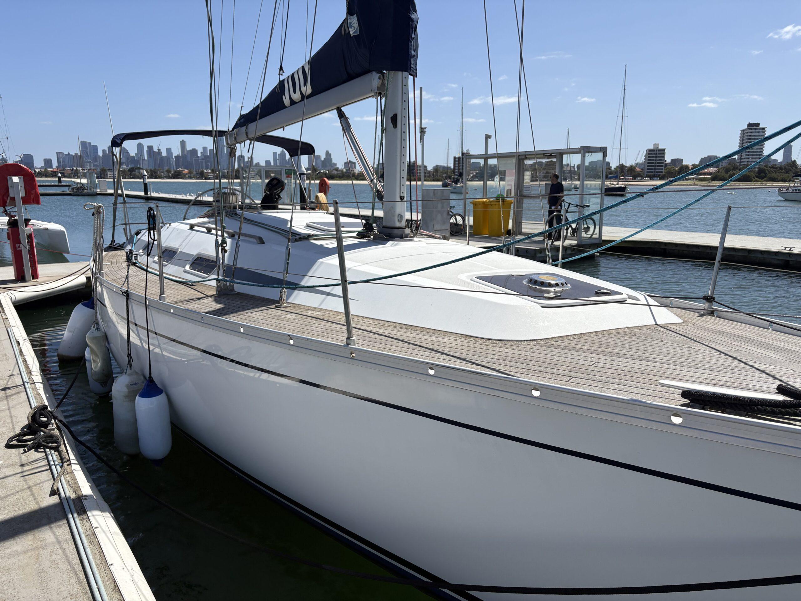 Grand Soleil 37