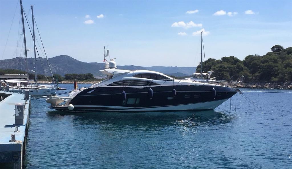 Sunseeker Predator 62