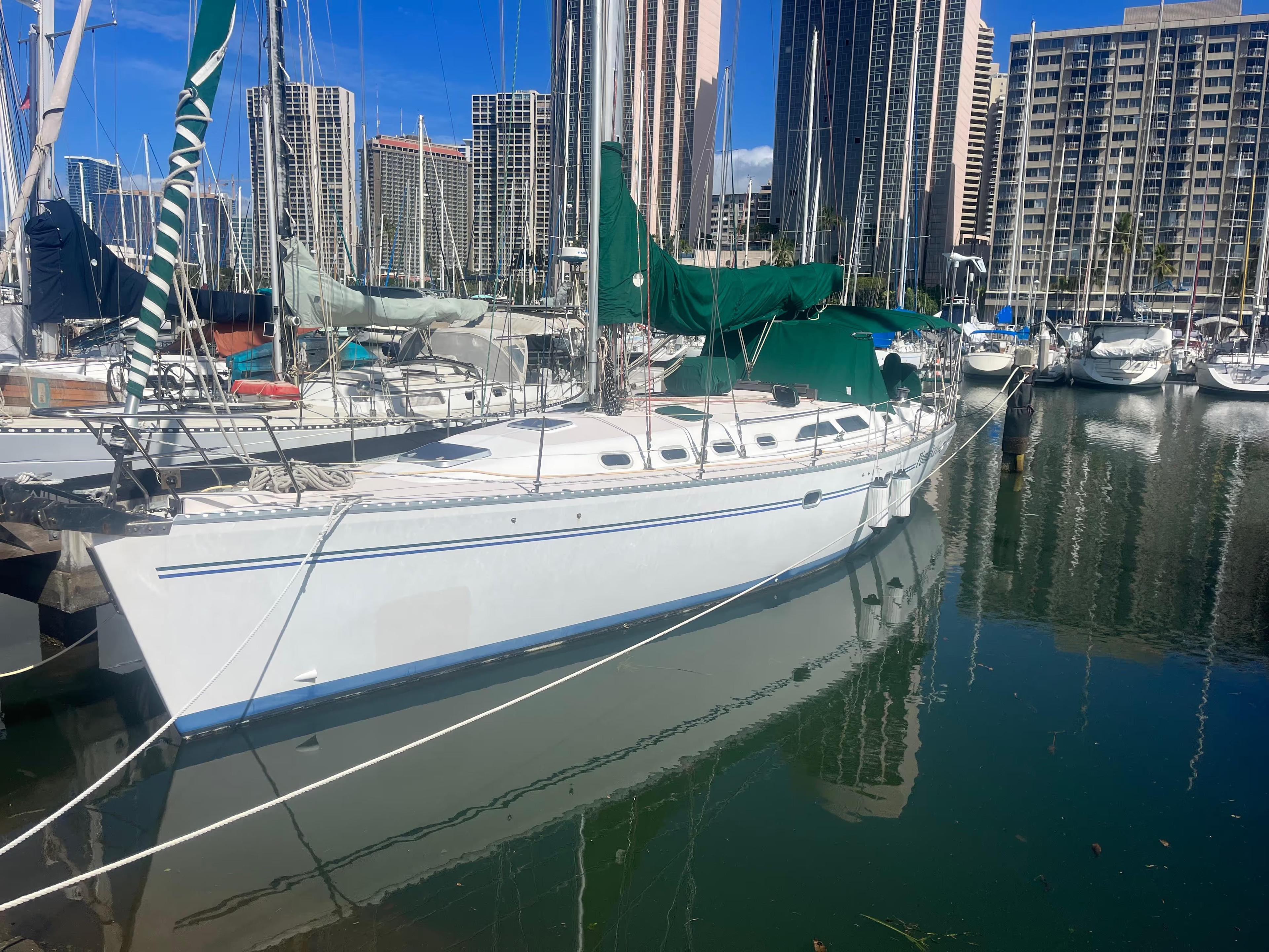 Catalina 470