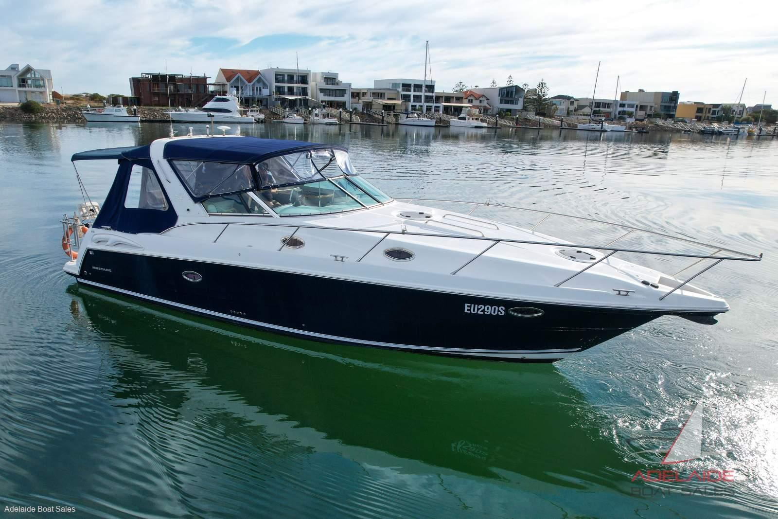Mustang 3800 Sportscruiser