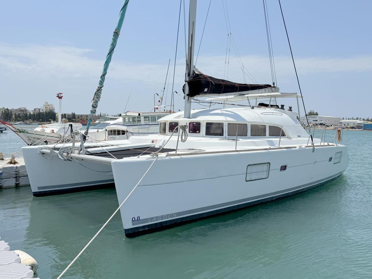 Lagoon 380