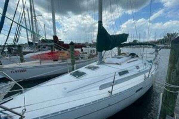 Beneteau Oceanis 311