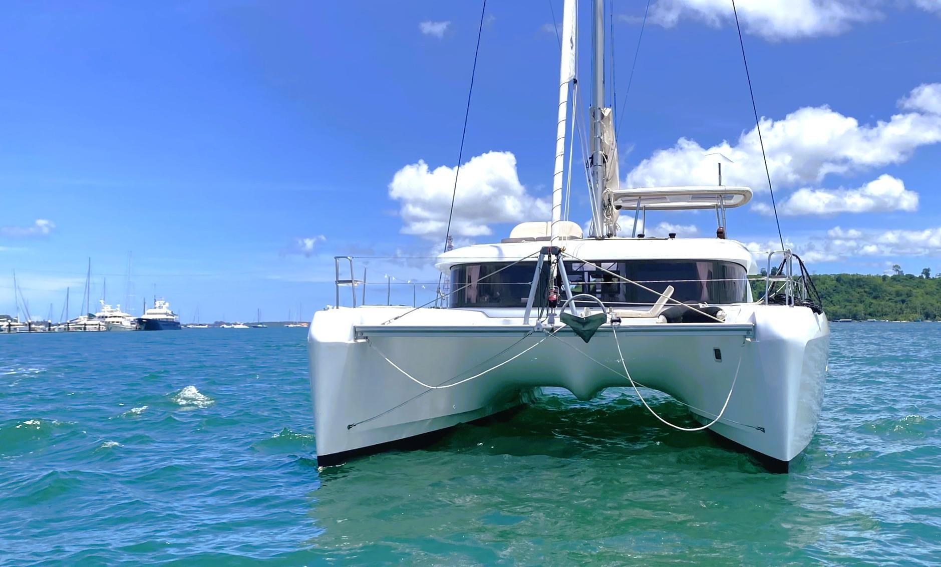Lagoon 42