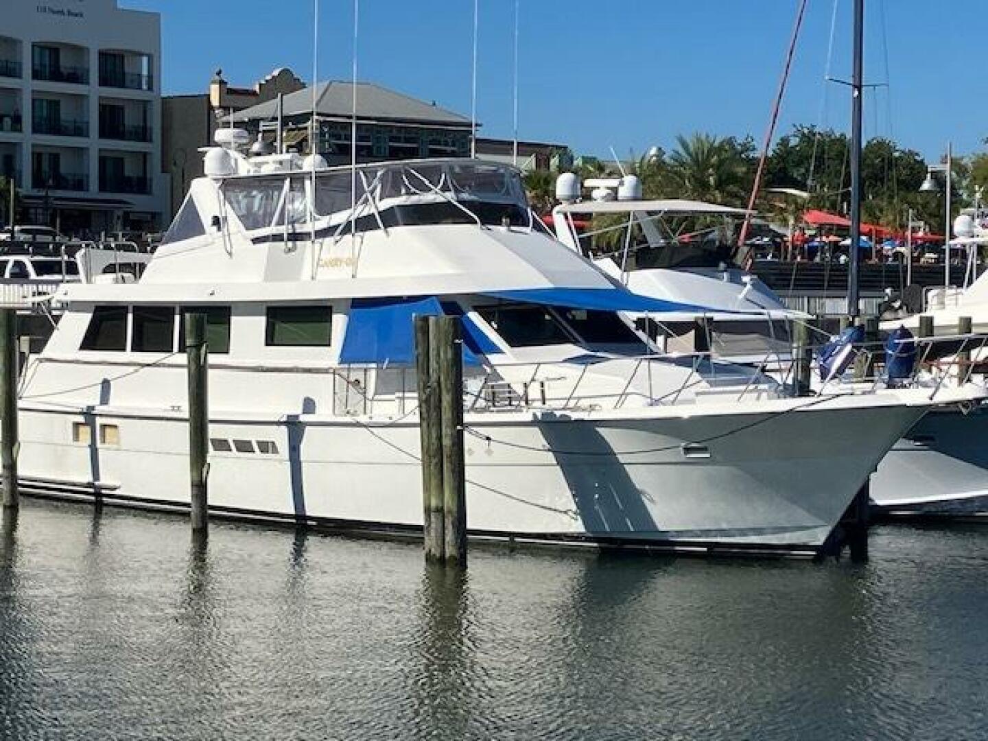 Hatteras Sport Deck