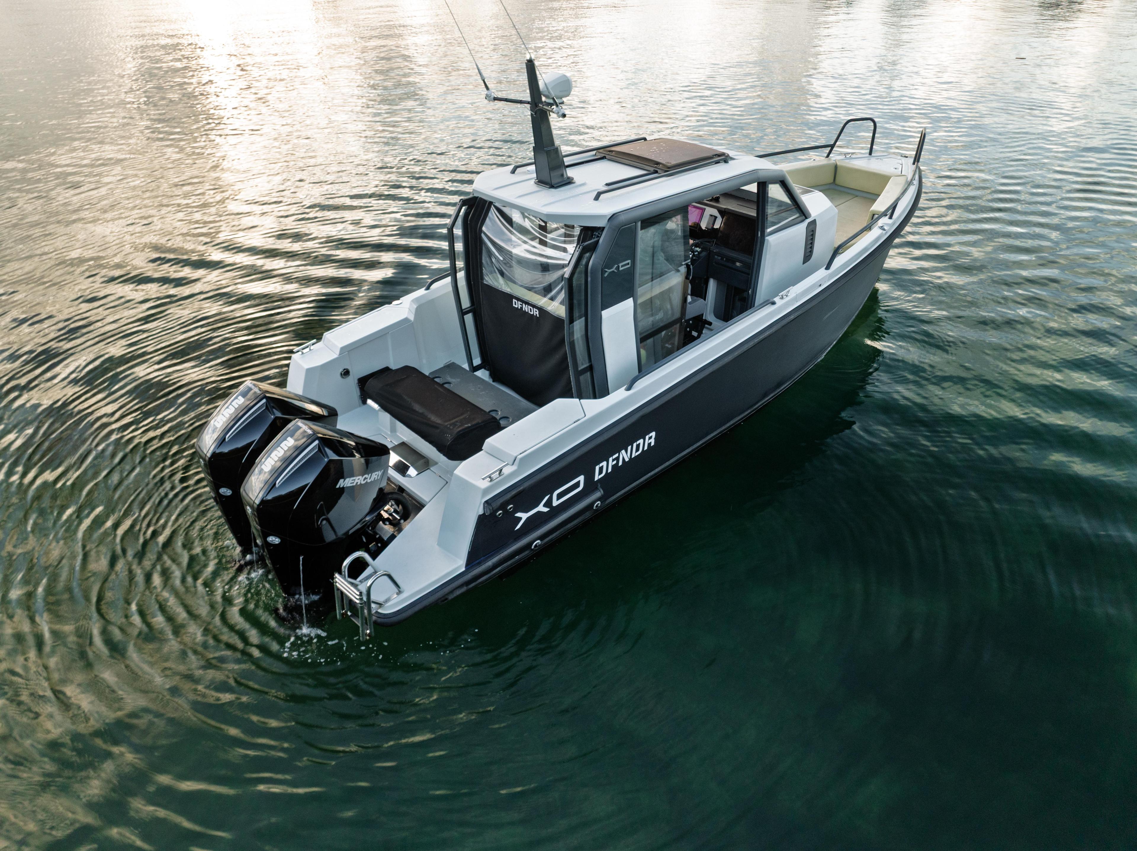 XO BOATS DFNDR 9