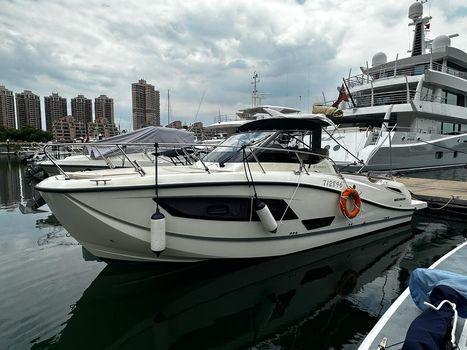 Quicksilver 875 Sundeck