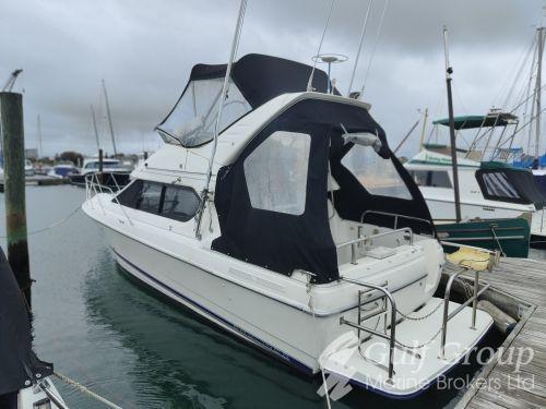 Bayliner 2858 Command Bridge