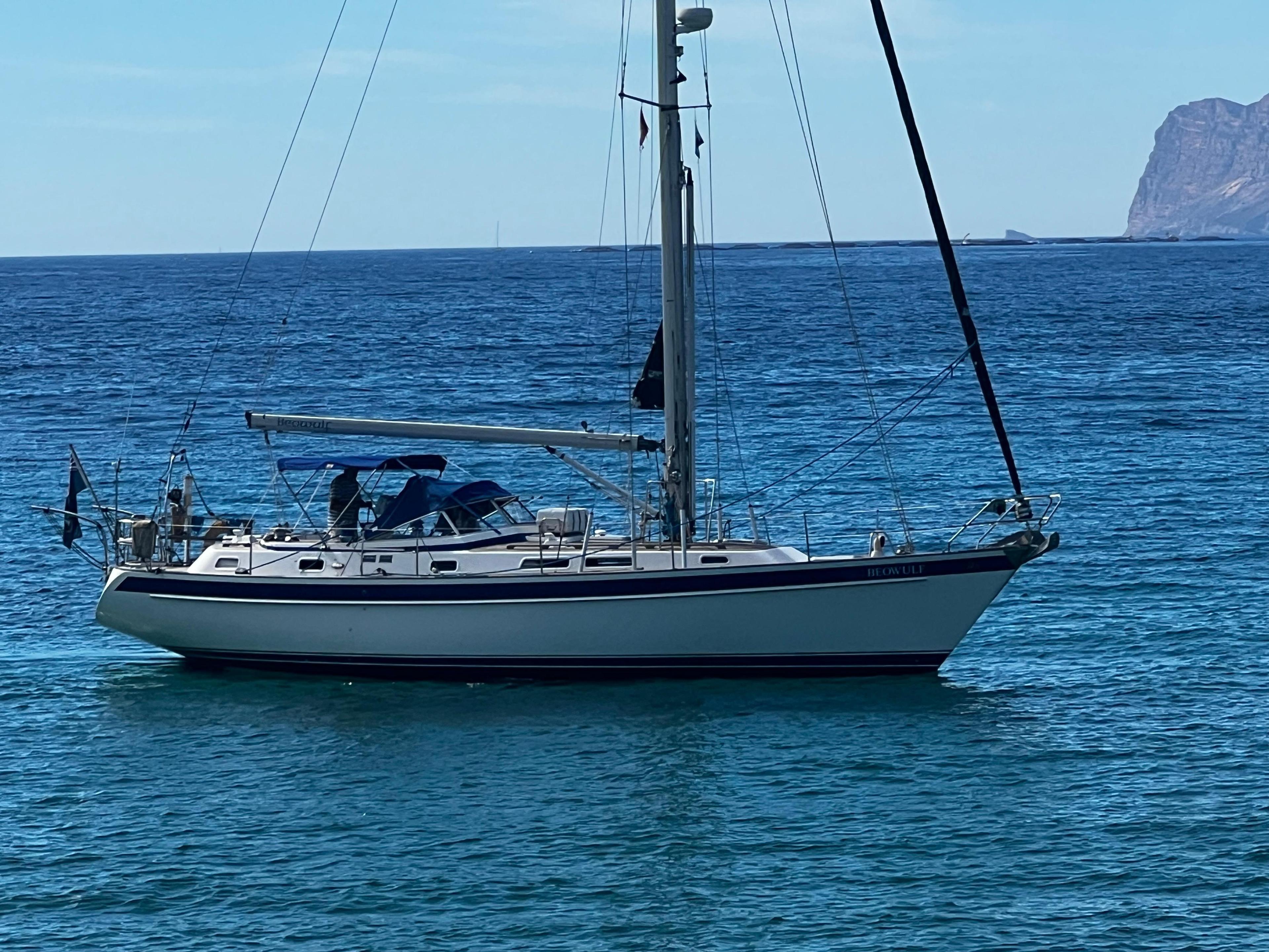Hallberg-Rassy 42F