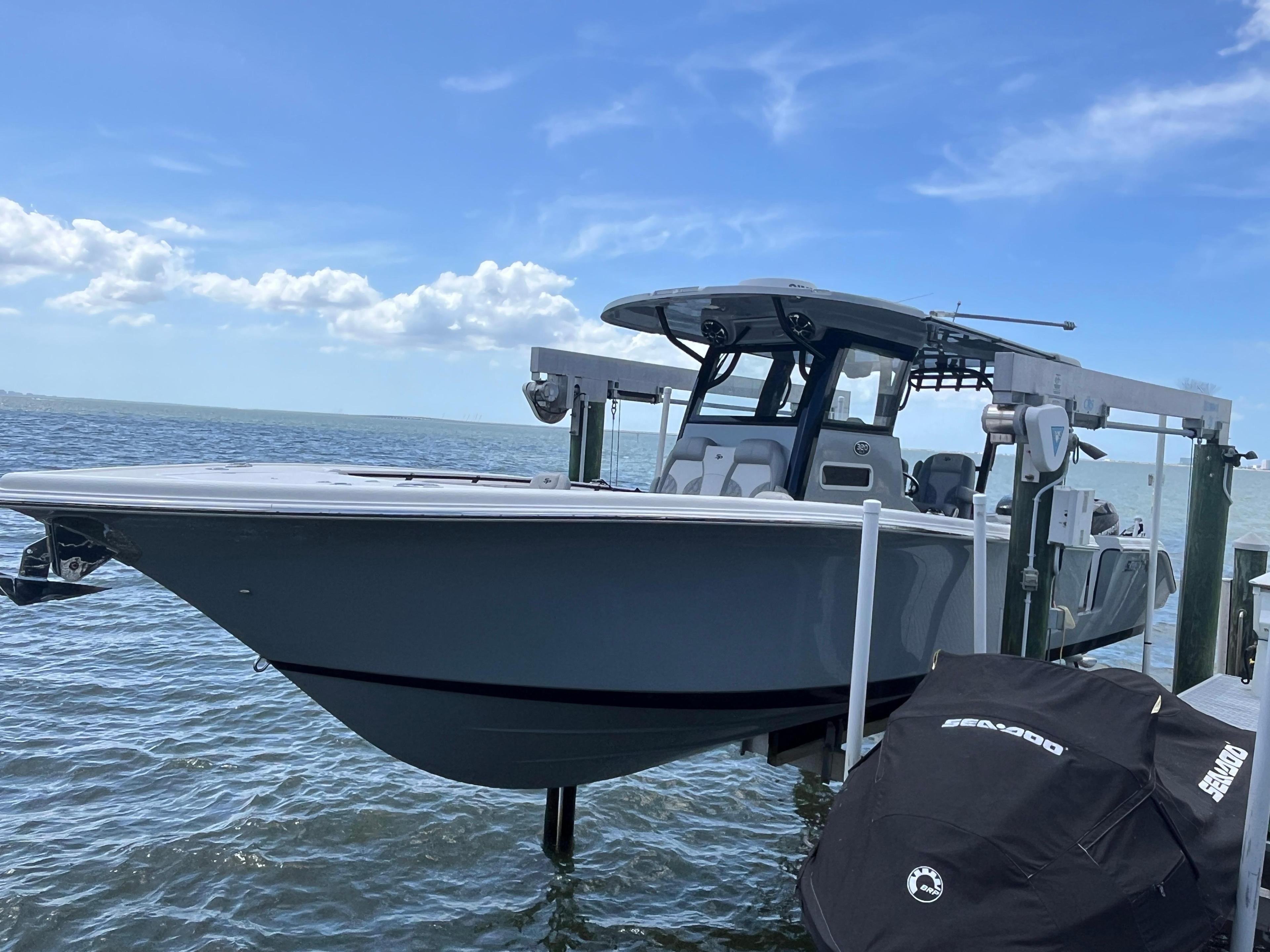 Sea Pro 320 DLX