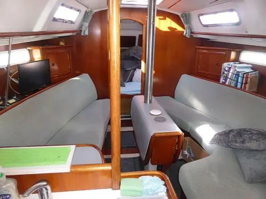 Beneteau Oceanis Clipper 331