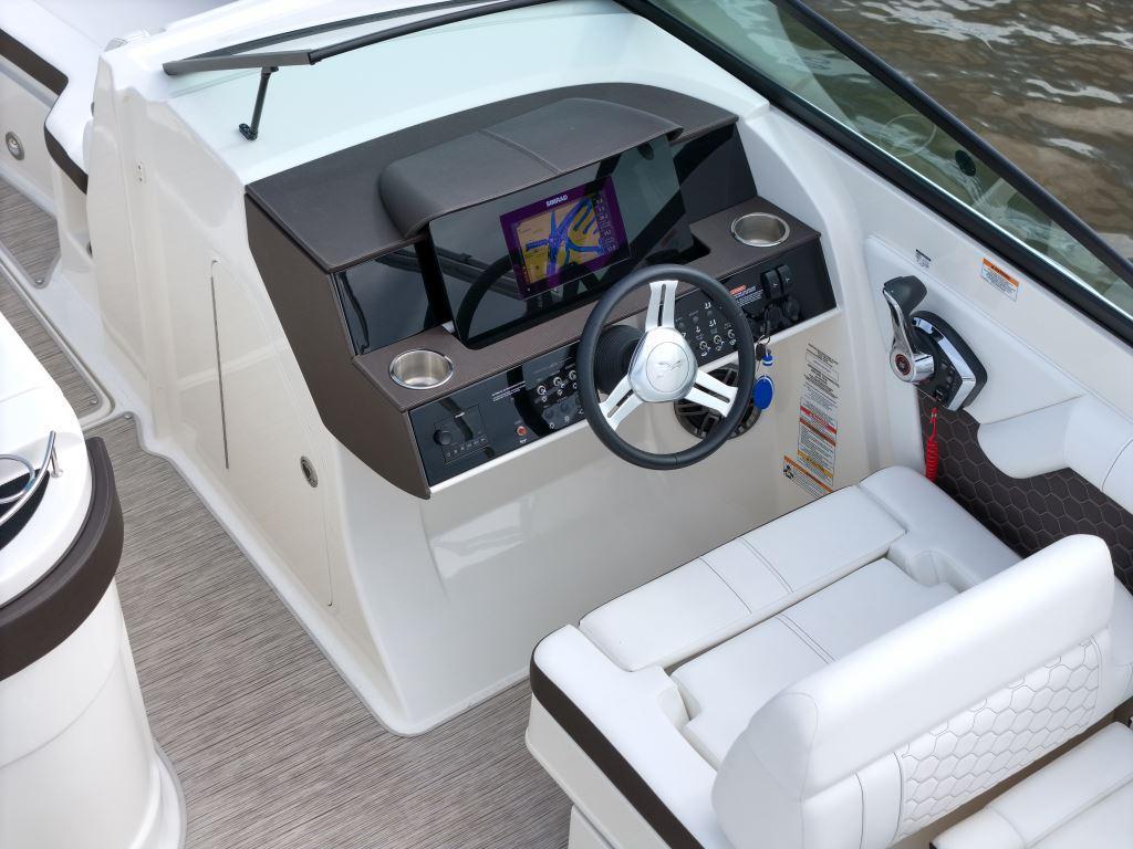 Sea Ray 290 SDX