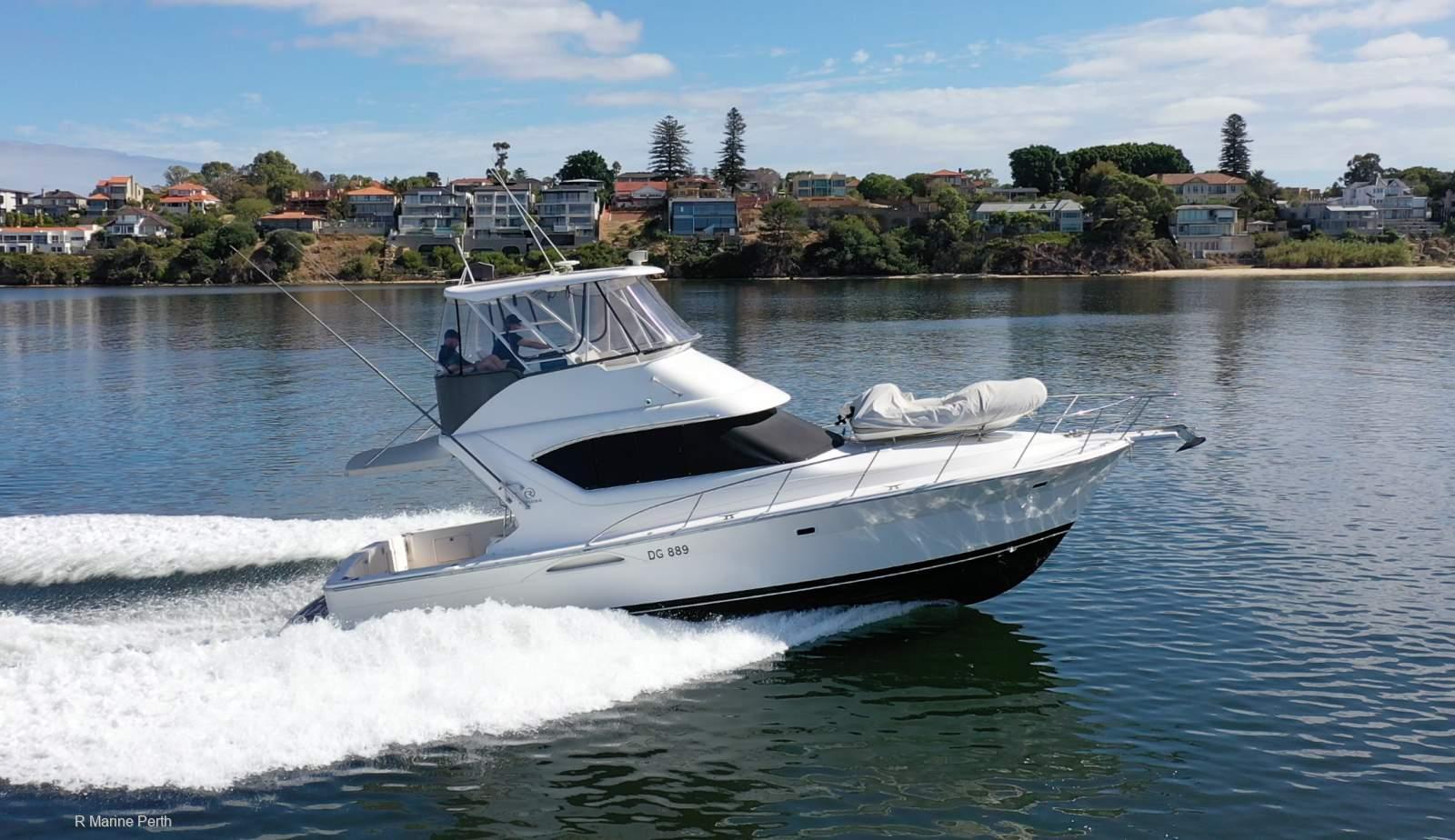 Riviera 3850 Open Flybridge