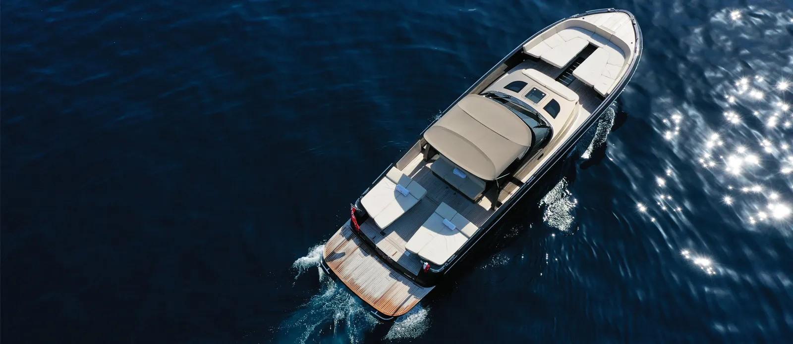 Cantieri Navali del Mediterraneo CONTINENTAL 50
