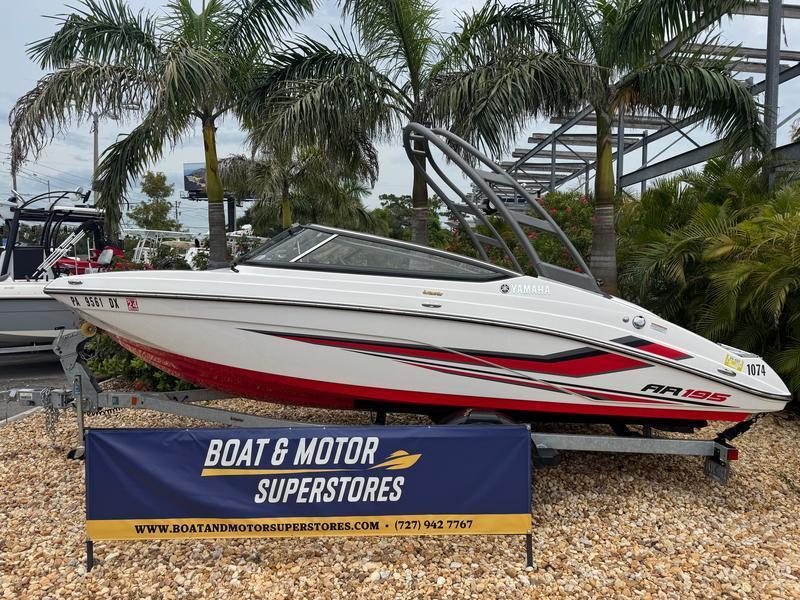Yamaha Boats AR195 - Image 1