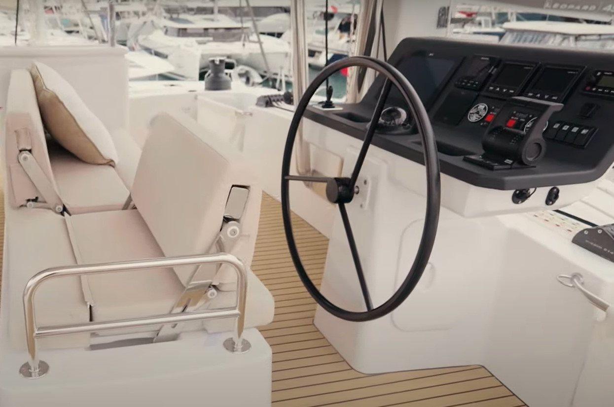 Thumbnail 36 - Bali 5.8 Catamaran