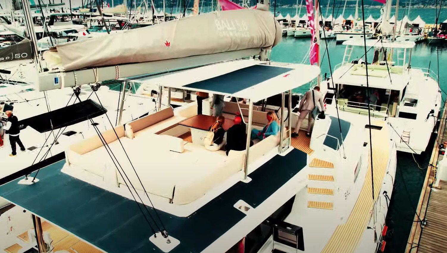 Thumbnail 37 - Bali 5.8 Catamaran