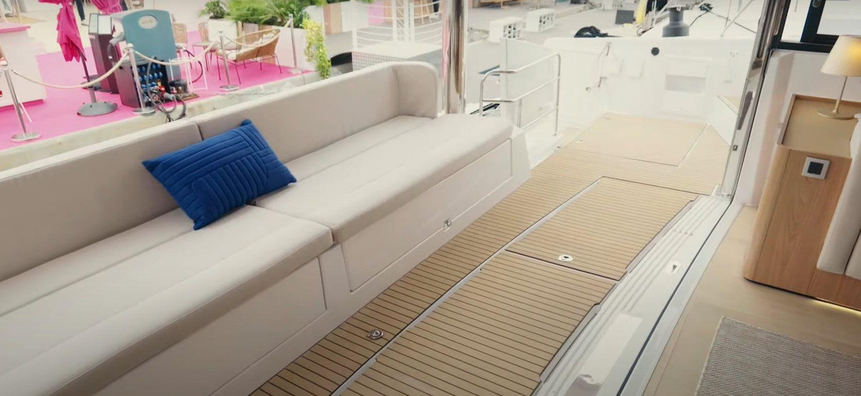 Thumbnail 17 - Bali 5.8 Catamaran