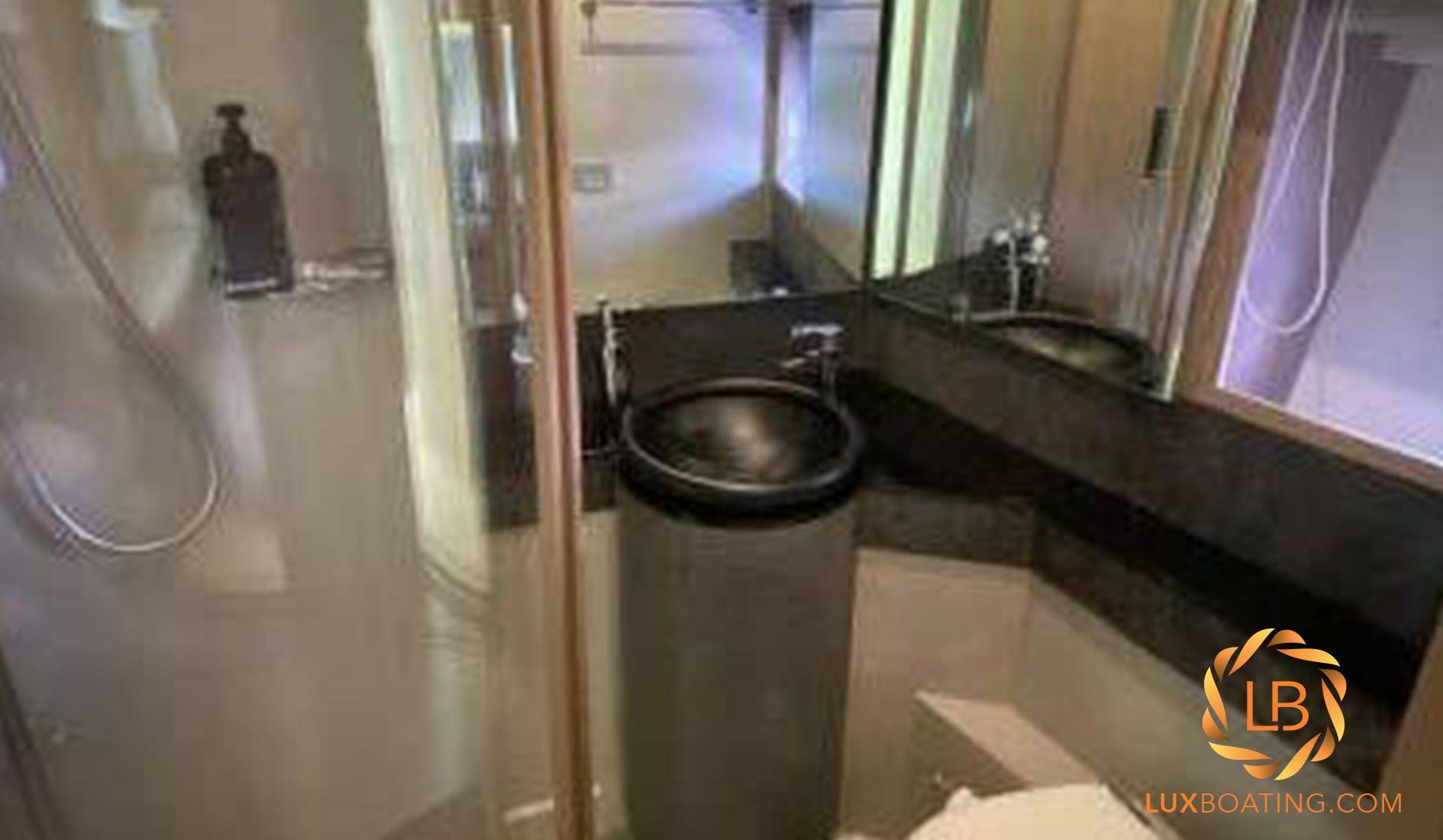 Photo 30