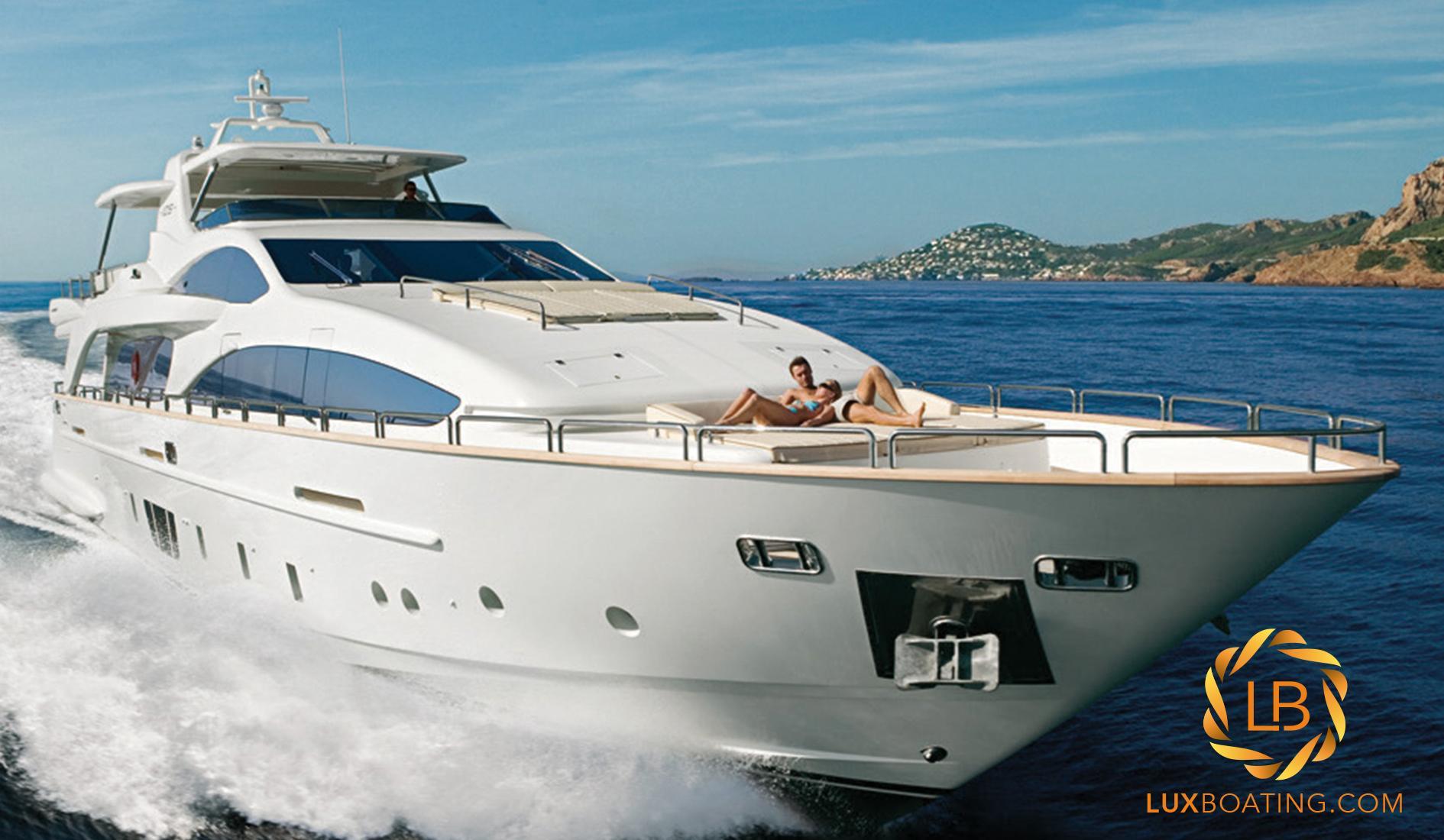 Azimut Azimut 105