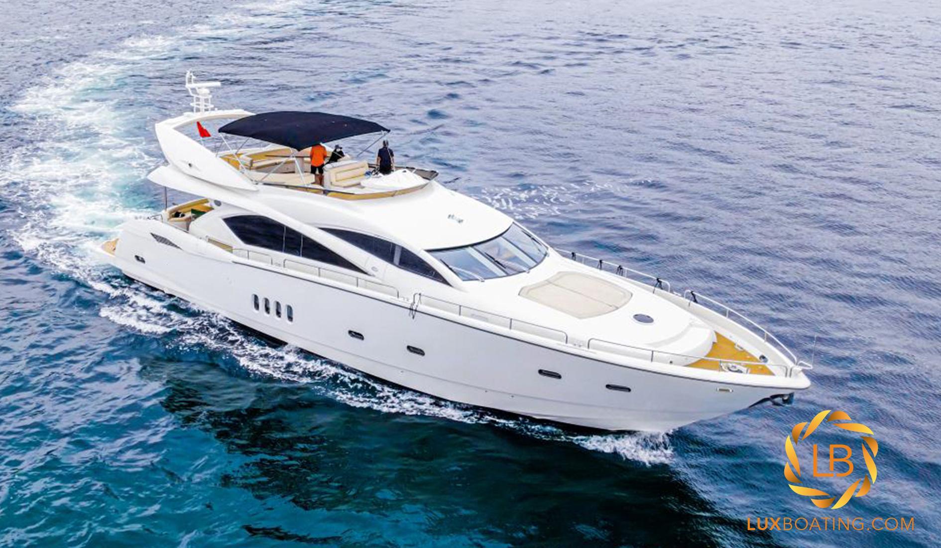 Sunseeker 82 Yacht