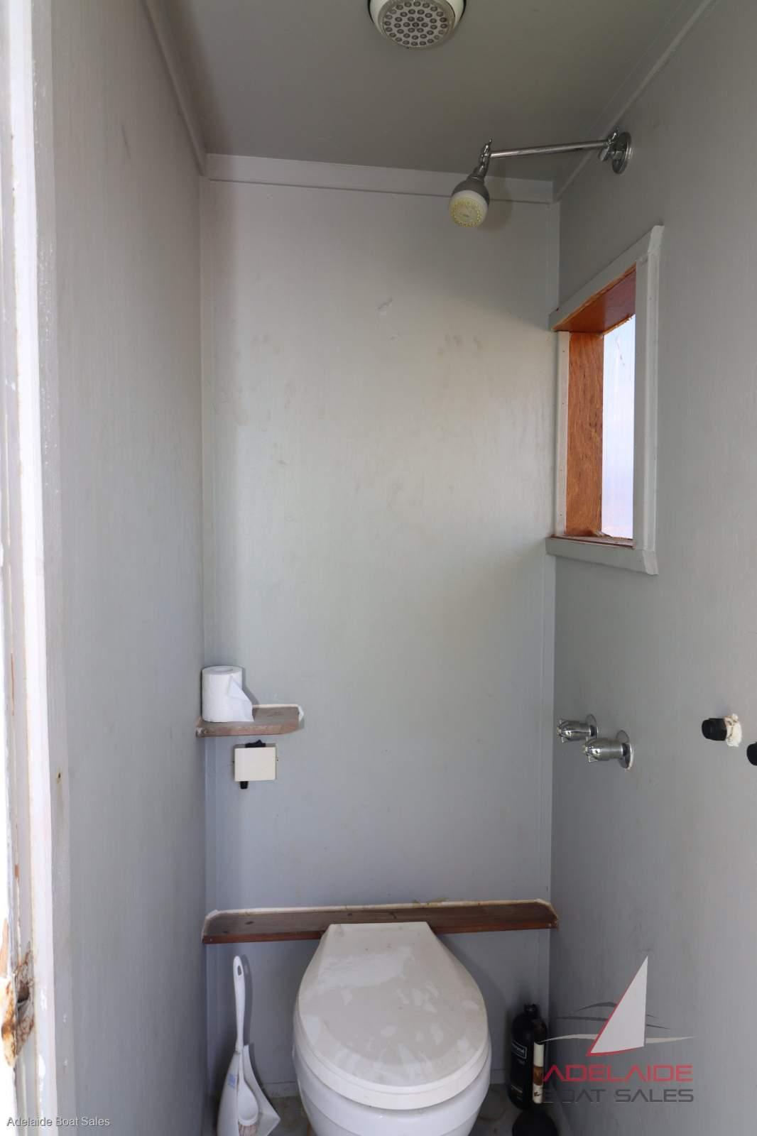 Photo 32